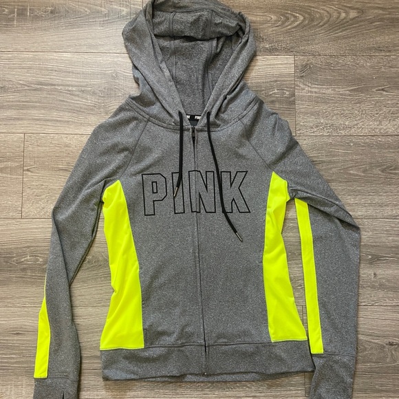 PINK VS zip up size medium - Picture 1 of 5